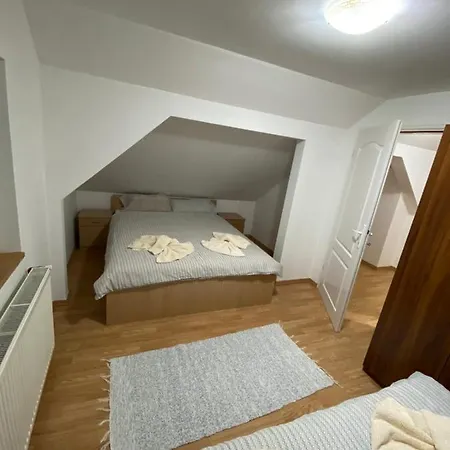 Διαμέρισμα Djokic Sa Bazenom