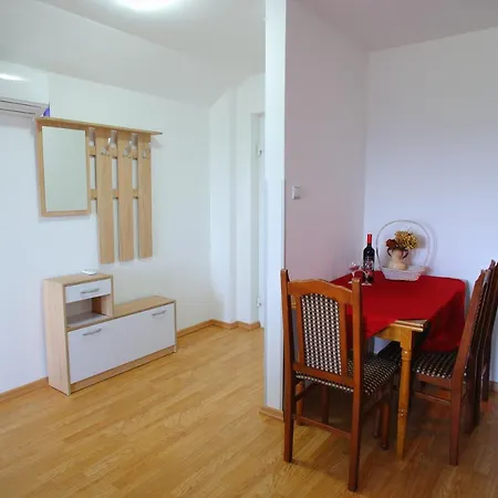 Djokic Sa Bazenom * Soko Banja