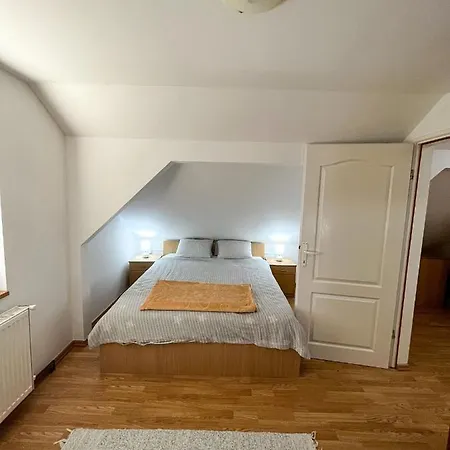 Διαμέρισμα Djokic Sa Bazenom